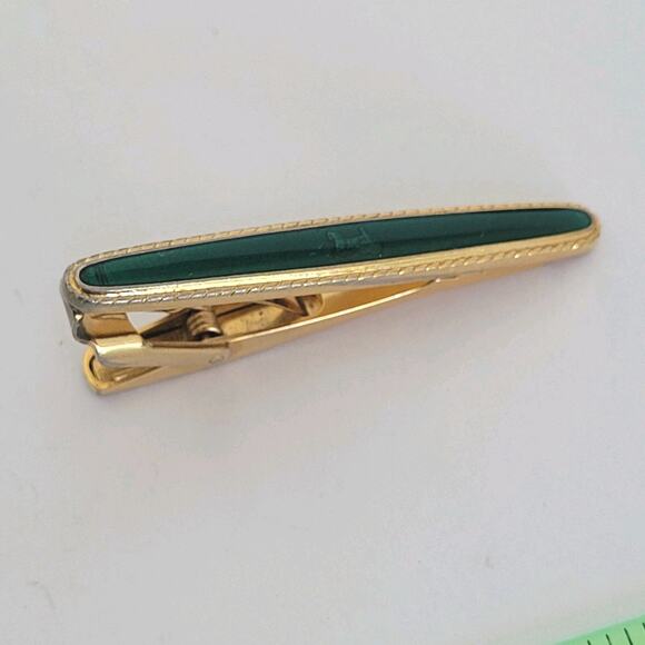 Celine Tie Bar Clip Clasp Gold Green Tone 2in Logo Vintage Glam Carriage Logo - Picture 1 of 8